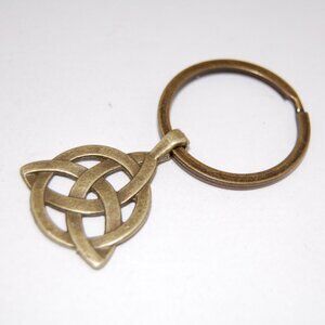 Trinity Keychain,Trinity Knot Keyring,Celtic Knot Keychain